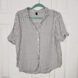 Universal Thread button-up